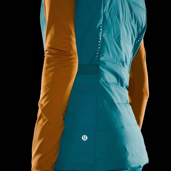 Lululemon Down for It All Vest - Oceanic - Picture 6 of 16
